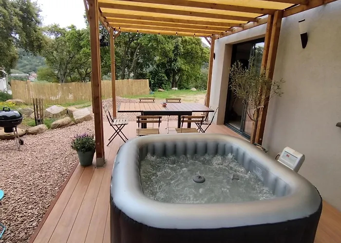 Incore Di U Maquis Corsu דירה